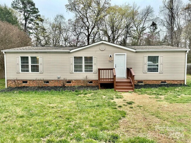 Building Photo - 942 Stone Throw Dr