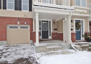 Building Photo - 591 Foxlight Cir
