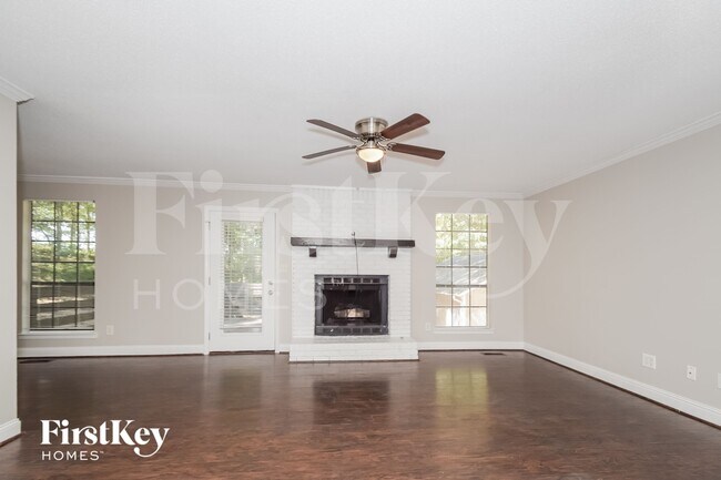 Foto del edificio - 4217 Park Cir