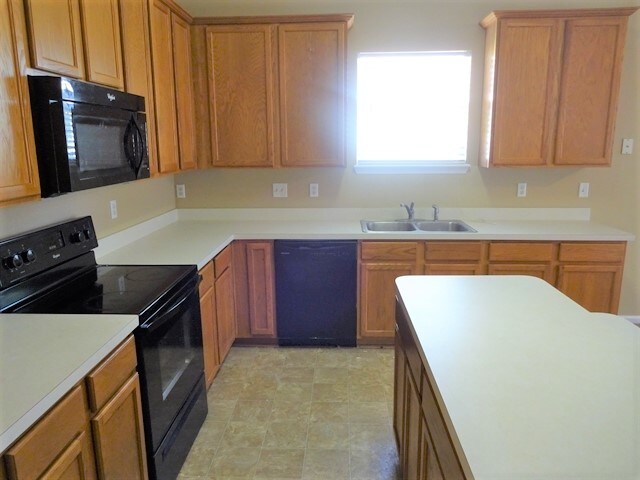 Building Photo - 12129 Autumn Sunrise Drive