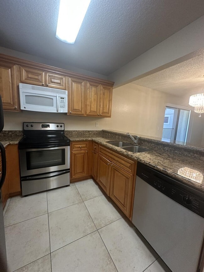 Building Photo - 1561 Windorah Way