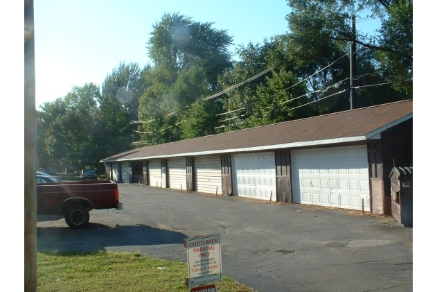 Garage - Building 1