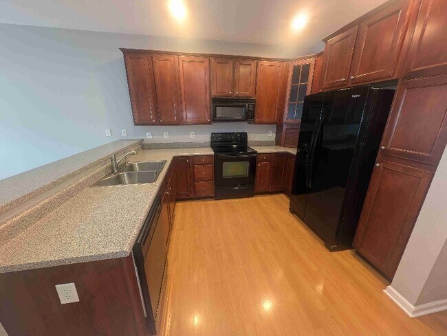 Foto del edificio - 15554 Smithfield Dr