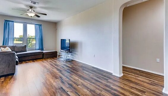 Building Photo - 8412 Panadero Dr