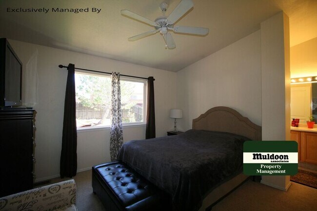 Foto del edificio - 4485 Wintergreen Cir