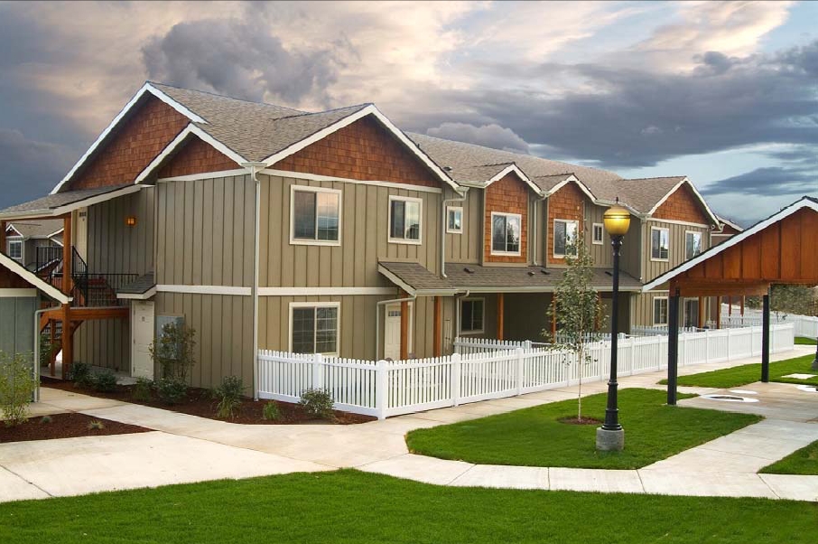 Foto principal - Empire Village Townhomes