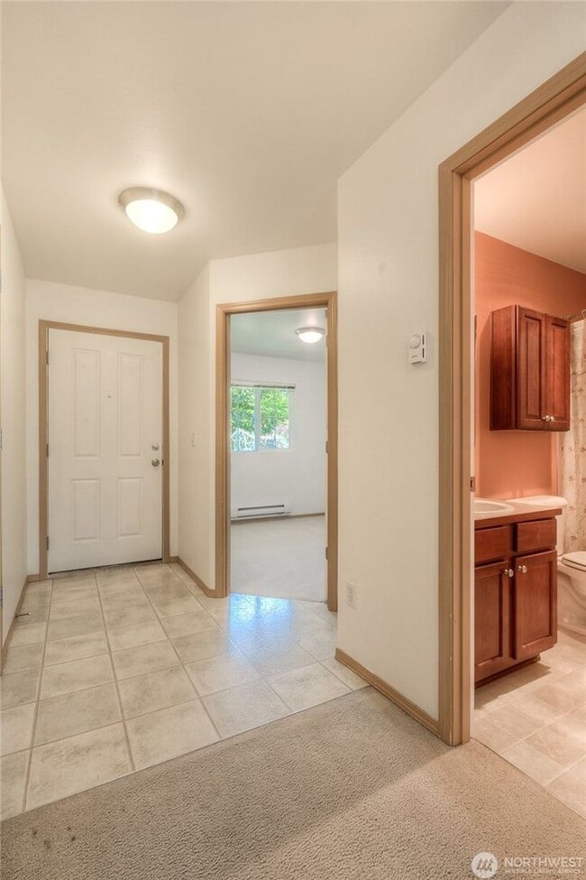 Building Photo - Glacier Valley 2 Bedroom Home Available Au...