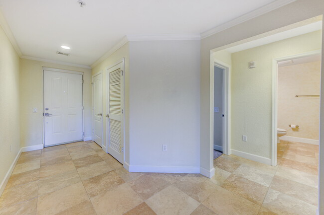 Entry Way - 12055 Gandy Blvd N