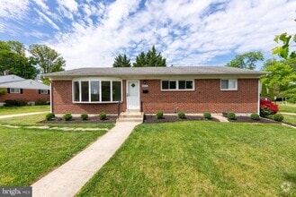 Building Photo - 1626 Pickett Rd