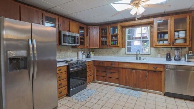 Foto del edificio - 4 bedroom Home 3 blocks from Gulf of America