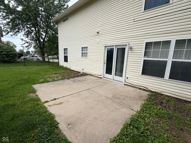 Foto del edificio - 411 Garden Grace Dr