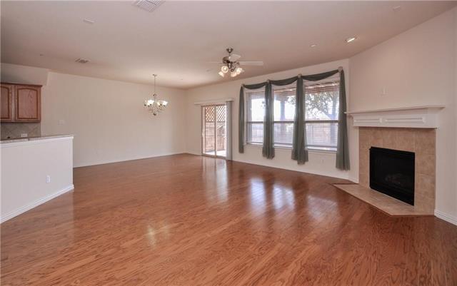 Foto del edificio - 468 Hunt Dr