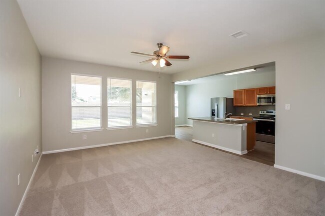 Building Photo - 11319 Sandermeyer Dr
