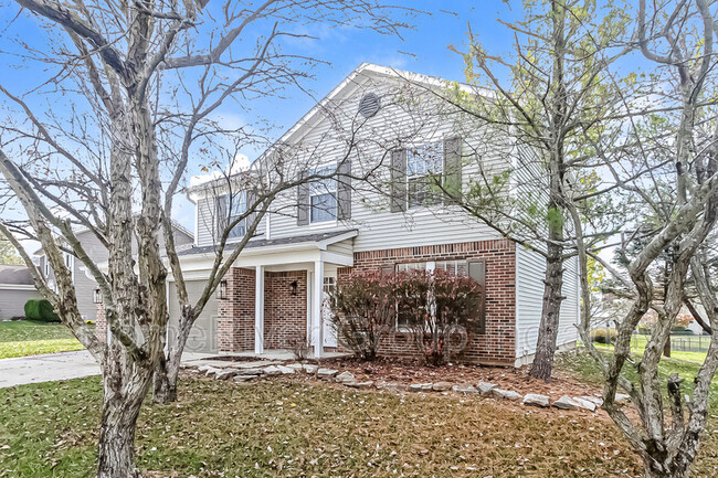 Foto del edificio - 10719 Creekside Woods Dr