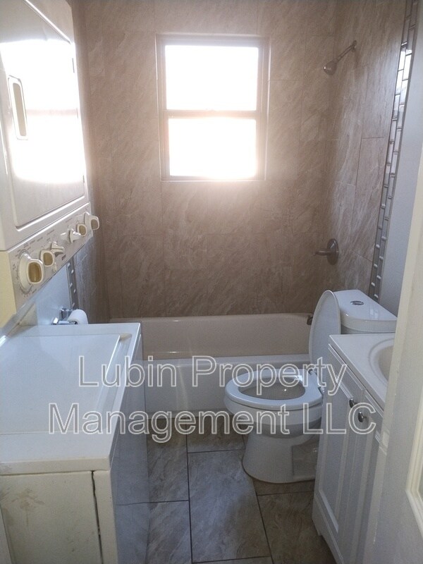 Building Photo - 669-677 Harrell St