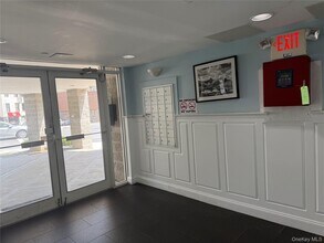 Building Photo - 400 Mt Pleasant Ave