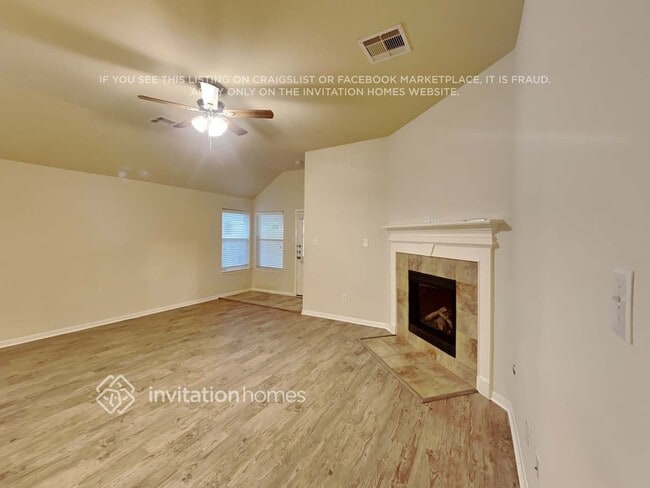 Foto del edificio - 30619 Ginger Trace Dr