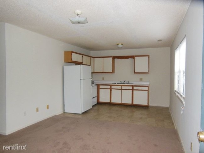 Building Photo - 2649 MacGregor Downs Rd