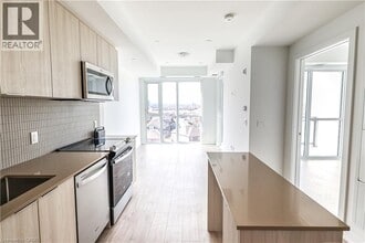Building Photo - 770 Whitlock Ave