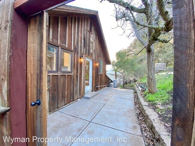 Foto del edificio - 1 br, 1 bath House - 146 A Heun Lane
