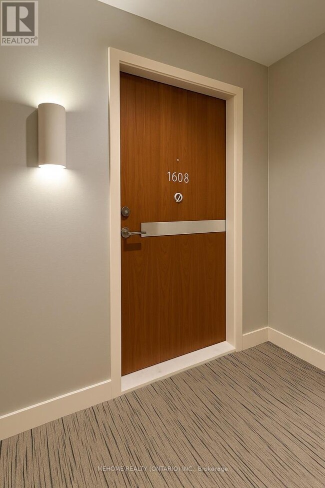 Photo du bâtiment - 95 McMahon Dr