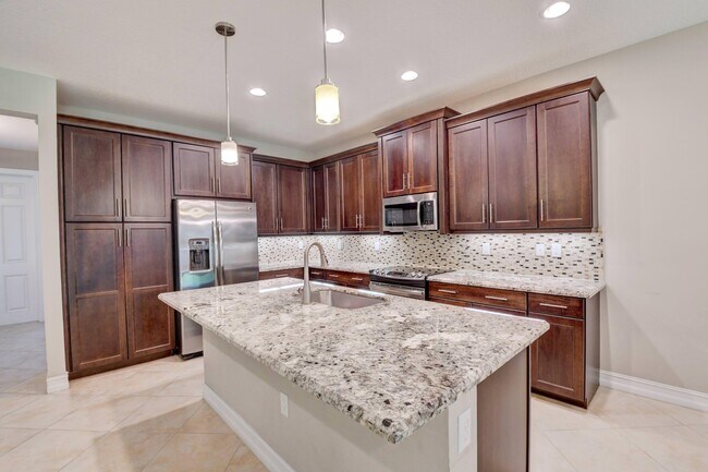 Foto del edificio - 13739 Moss Agate Ave