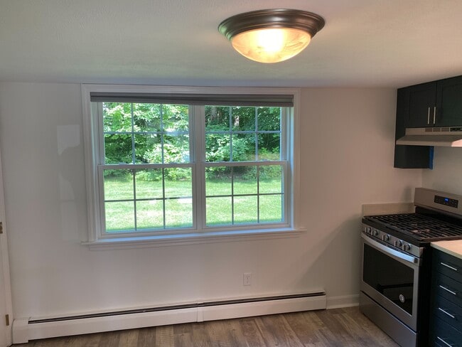 Building Photo - 6 Myles Standish Dr