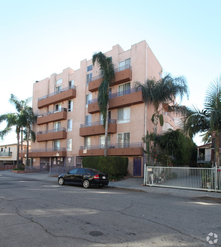 Primary Photo - 6510 La Mirada Ave