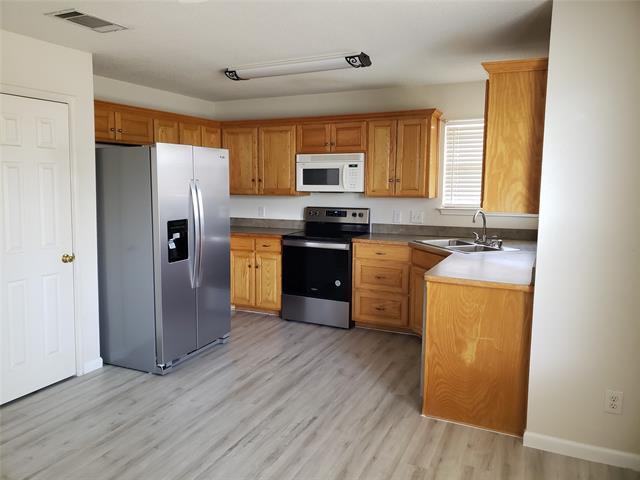 Foto del edificio - 505 Thistle Meade Cir