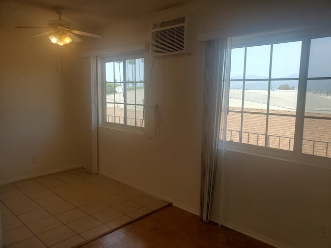 Photo - 1128 Raymond Ave (Glendale, CA) Apartment