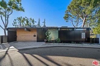 Building Photo - 5671 Spreading Oak Dr