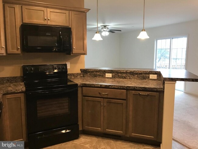Building Photo - 186 Braeburn Way