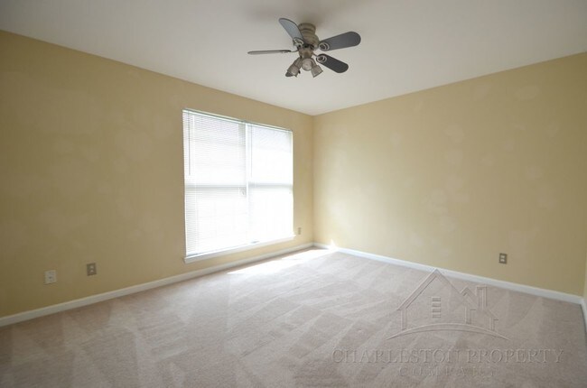 Building Photo - 700-8308 Daniel Ellis Drive