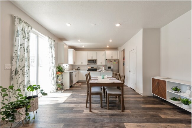 Foto del edificio - 2701 N Red Clover Cir