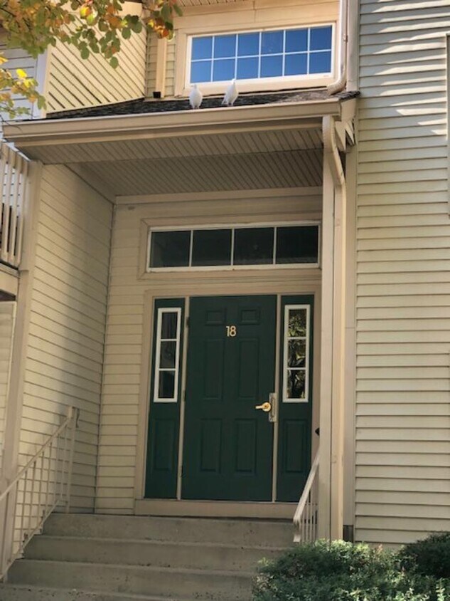 Building front door - 18 Evergreen Dr