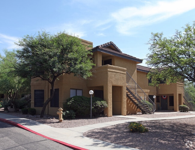 Building Photo - Sabino Canyon