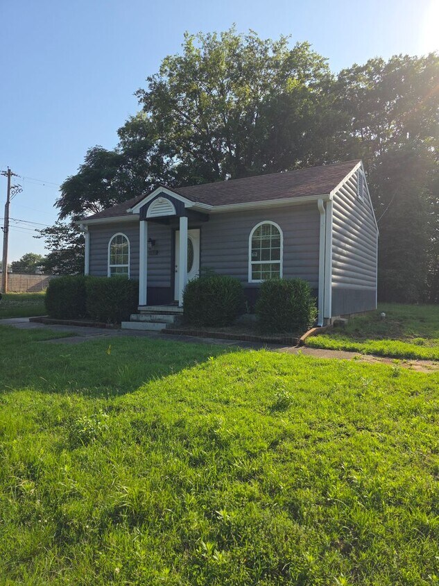 Foto principal - 104 S Cleveland Ave