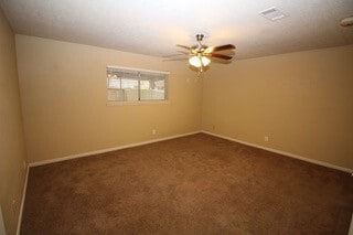 Foto del edificio - 13215 Lake Breeze Ln