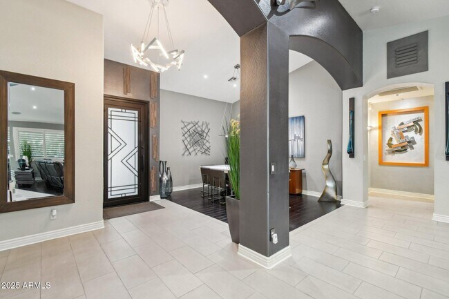 Foto del edificio - 4629 E Red Bird Rd