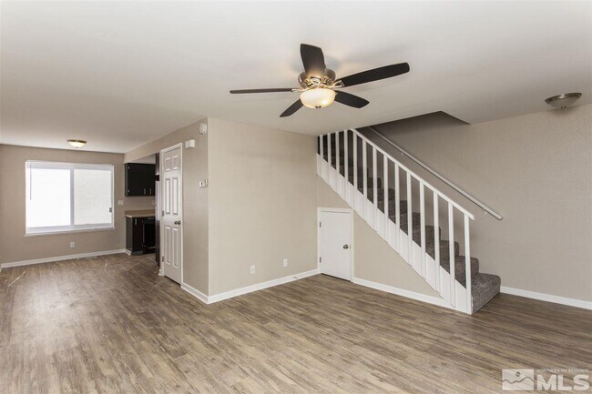 Building Photo - 315 Crampton St
