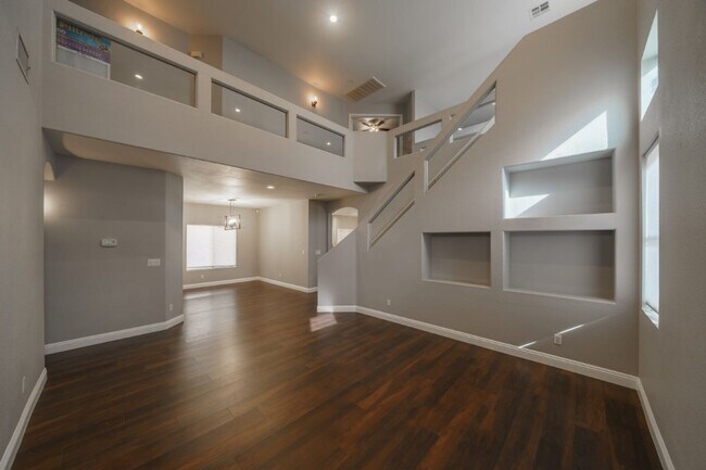 Foto del edificio - 10465 Warwick Falls Ct