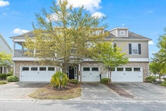 Building Photo - 400 Black Smith Ln