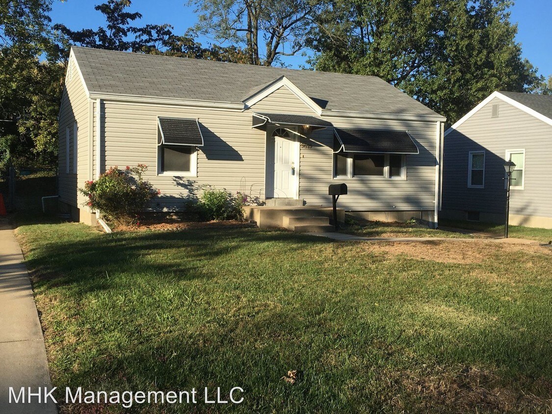 Foto principal - 2 br, 1 bath House - 9819 Easbrook Dr.
