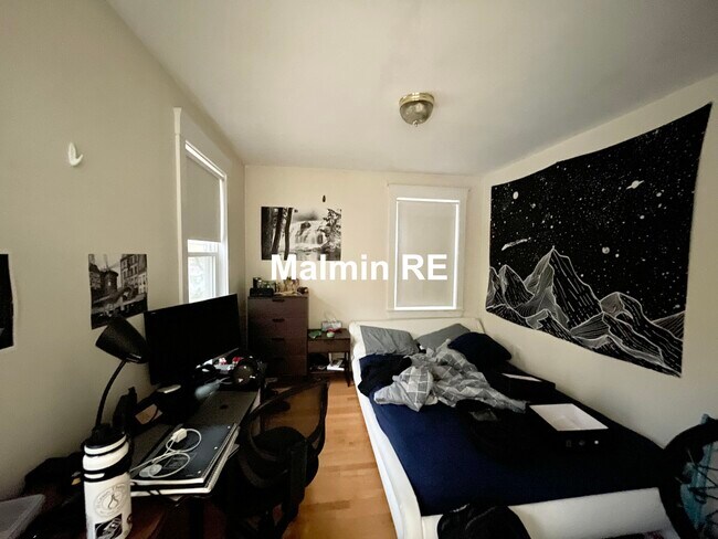 Foto del edificio - 27 Iroquois St