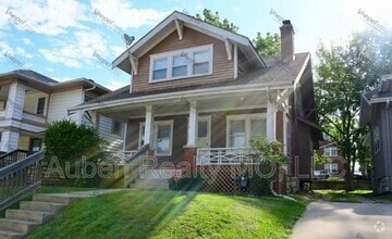 Building Photo - 5313 Charlotte St