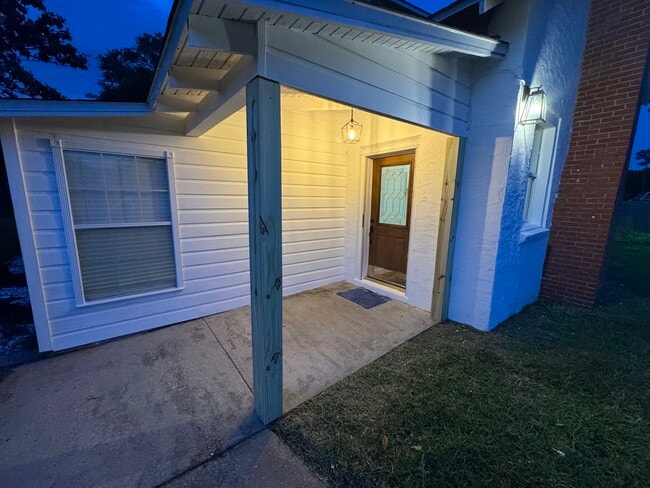 Building Photo - 5926 Saufley Pines Rd