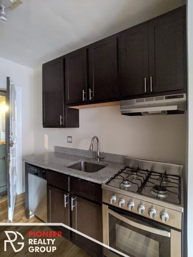 Foto del edificio - 4721 N Leavitt St
