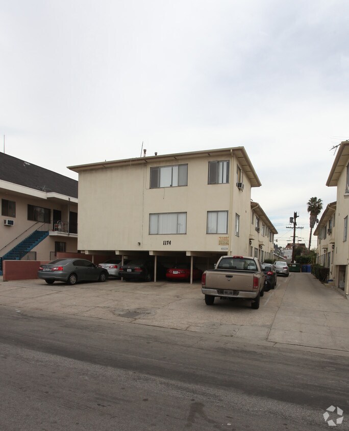 Primary Photo - 1174 Heliotrope Dr