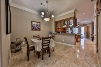 Building Photo - 1005 Memorial Village Dr