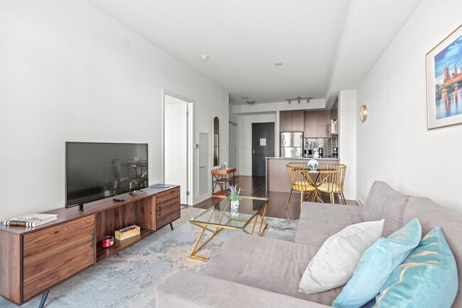 Building Photo - 50 Dunfield Ave